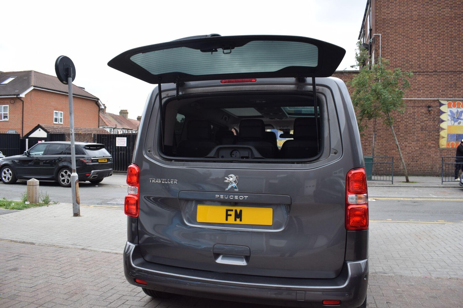 Used Peugeot Traveller 2020 for sale - 76085013: Photo 44