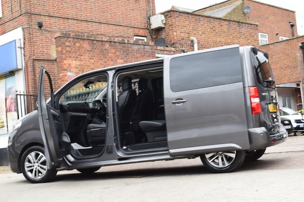 Used Peugeot Traveller 2020 for sale - 76085013: Photo 49