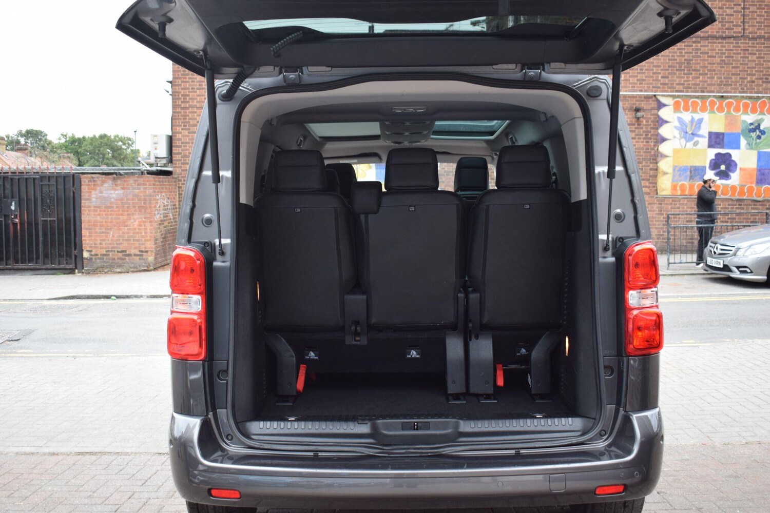 Used Peugeot Traveller 2020 for sale - 76085013: Photo 57