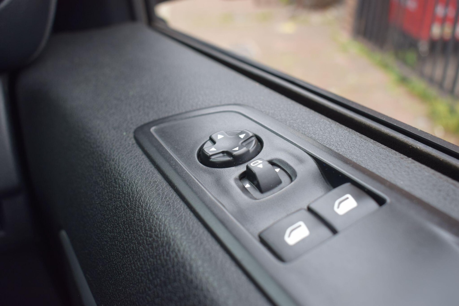 Used Peugeot Traveller 2020 for sale - 76085013: Photo 66