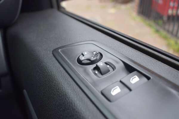 Used Peugeot Traveller 2020 for sale - 76085013: Photo 66
