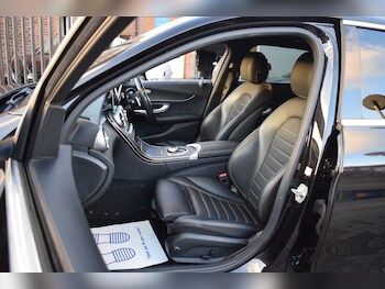 Used Mercedes-Benz C Class 2021 for sale - 77267777: Photo