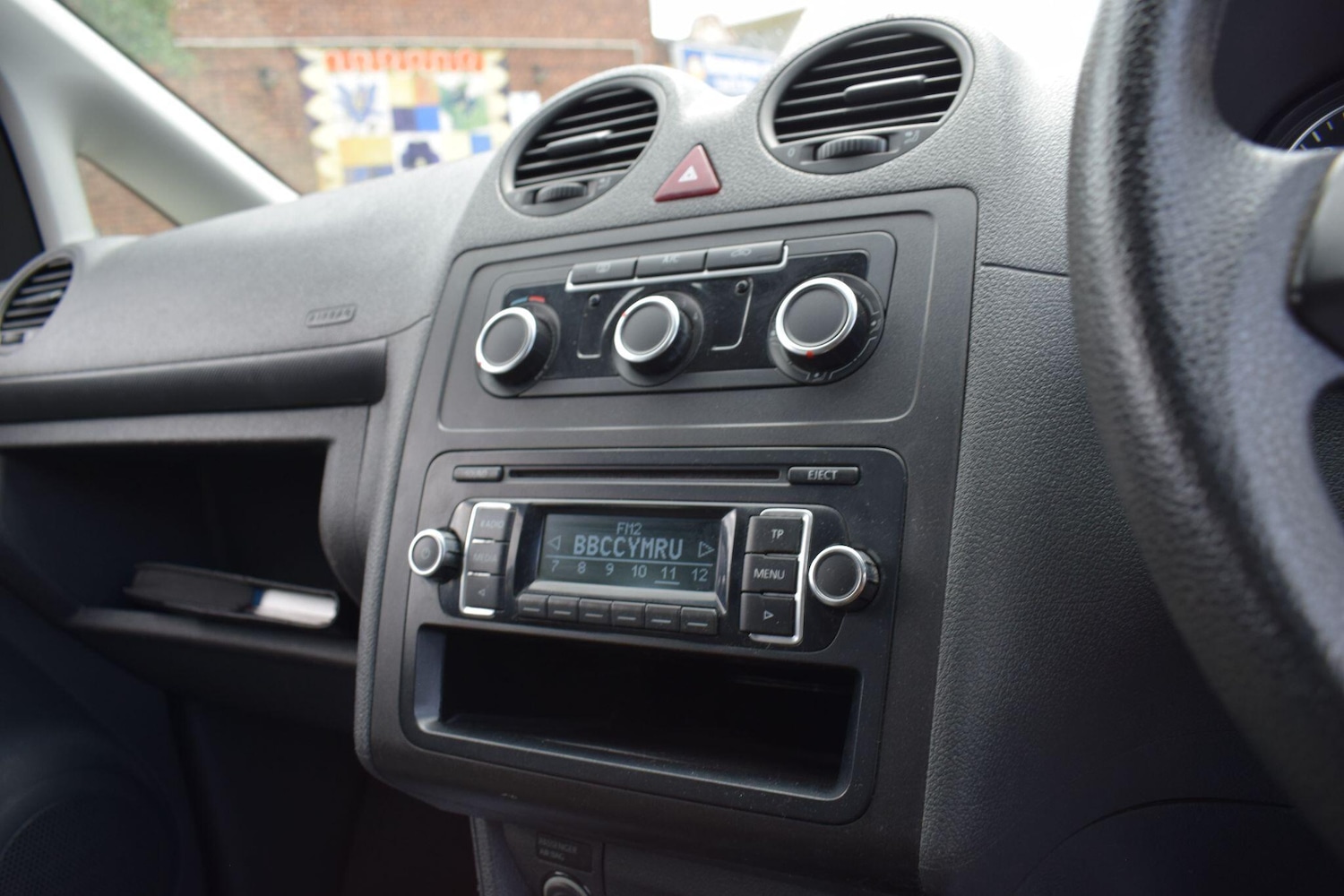 Used Volkswagen Caddy Maxi Life 2013 for sale - 76715397: Photo 13