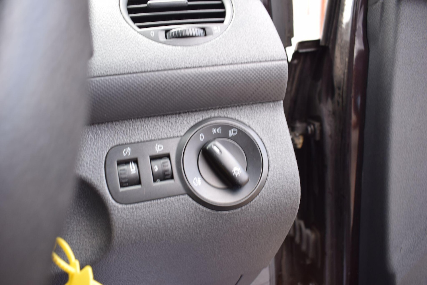 Used Volkswagen Caddy Maxi Life 2013 for sale - 76715397: Photo 22