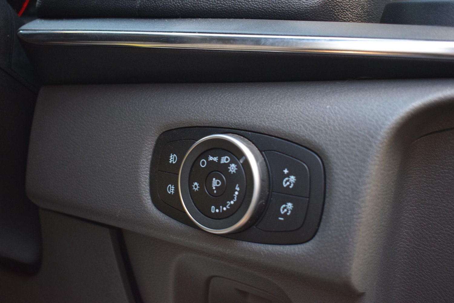 Used Ford Tourneo Custom 2023 for sale - 76388288: Photo 12