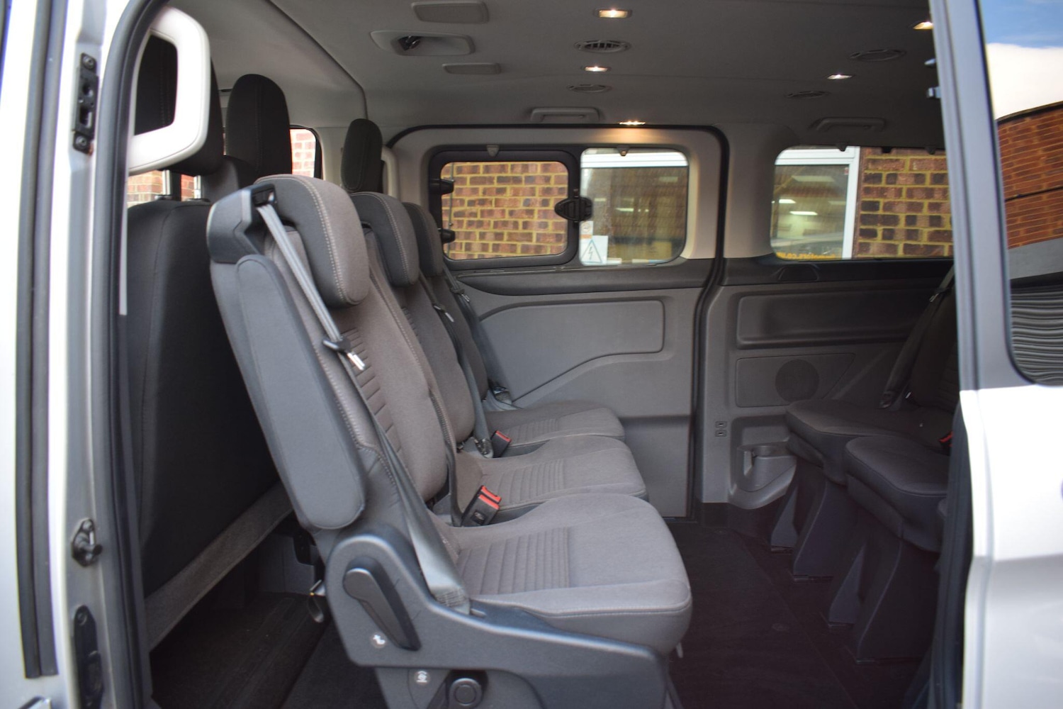 Used Ford Tourneo Custom 2023 for sale - 76388288: Photo 24