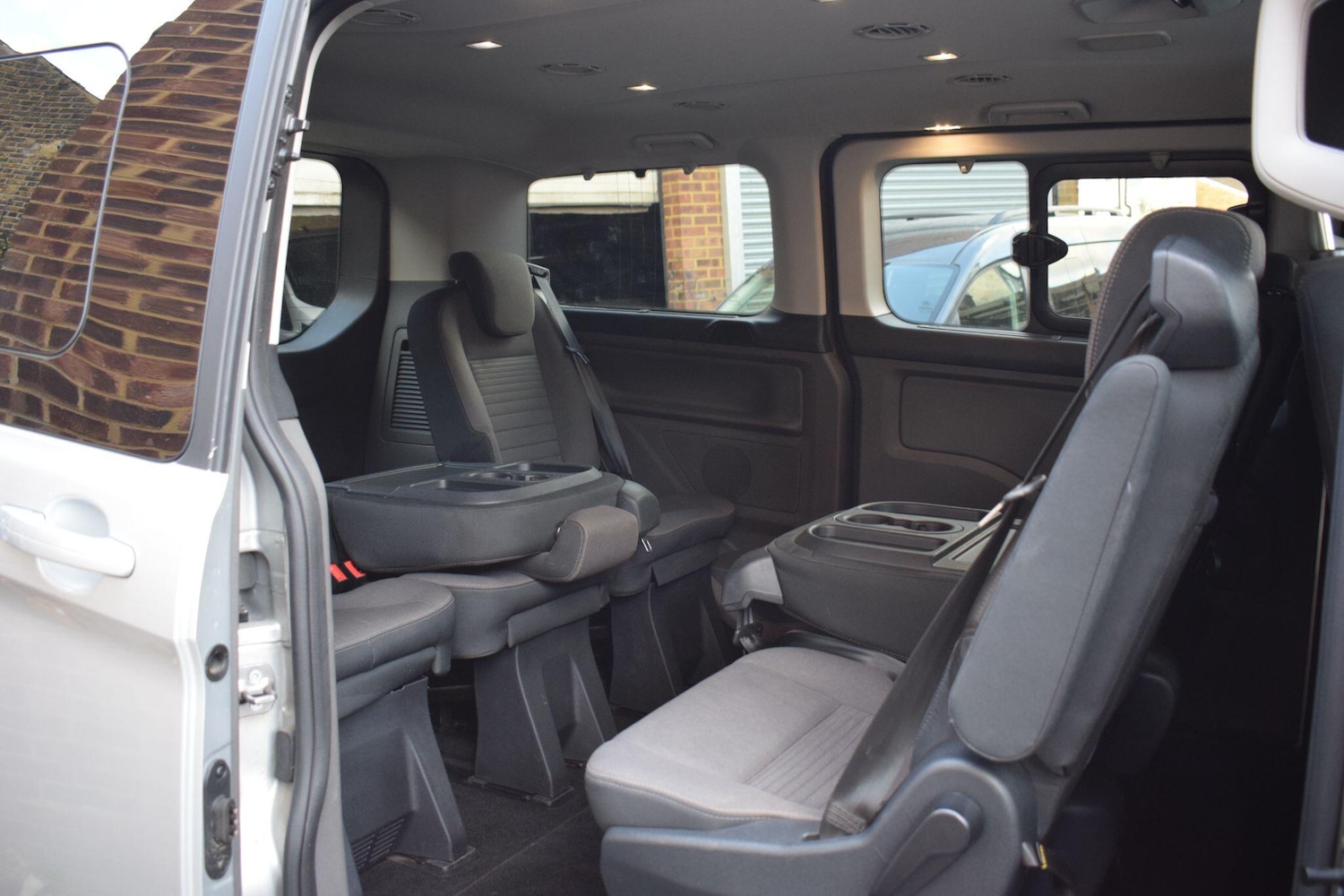 Used Ford Tourneo Custom 2023 for sale - 76388288: Photo 32
