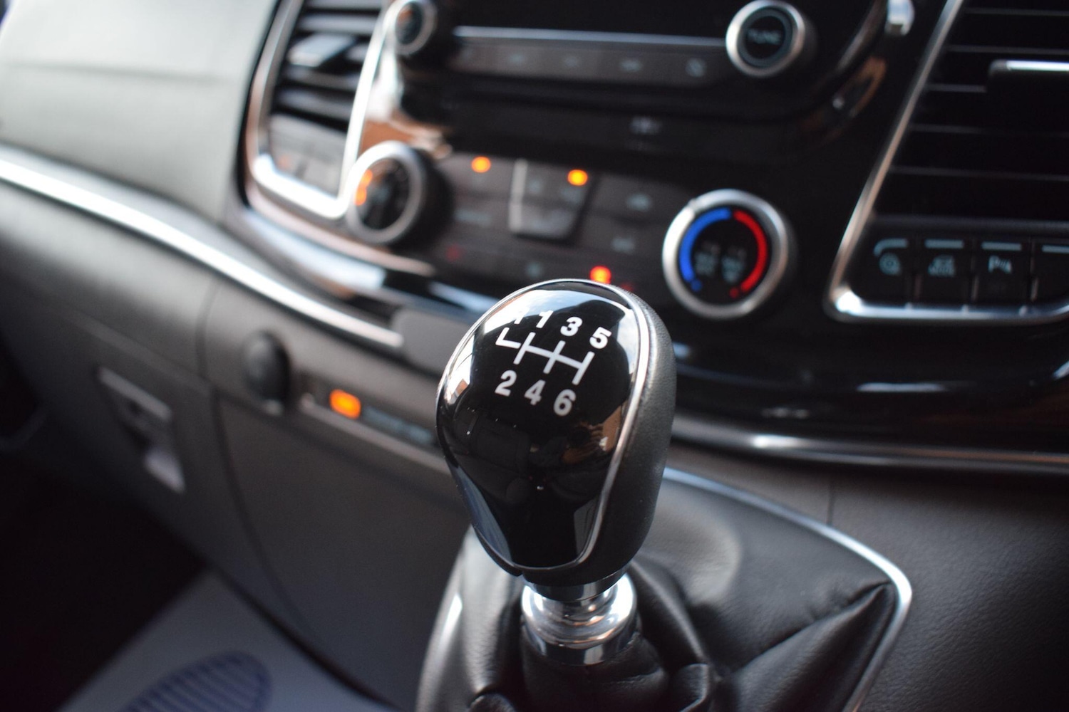 Used Ford Tourneo Custom 2023 for sale - 76388288: Photo 39