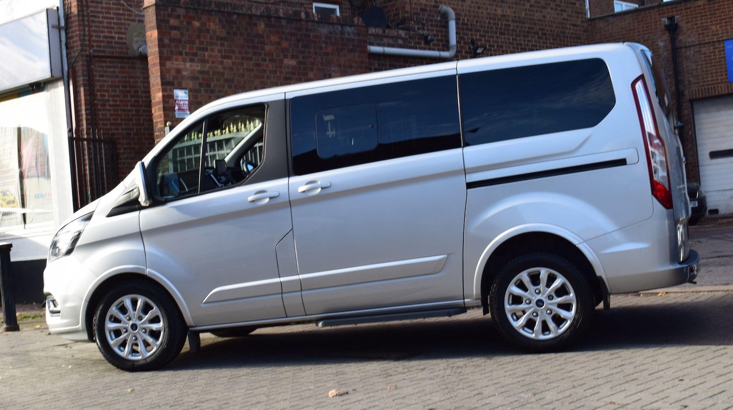 Used Ford Tourneo Custom 2023 for sale - 76388288: Photo 42