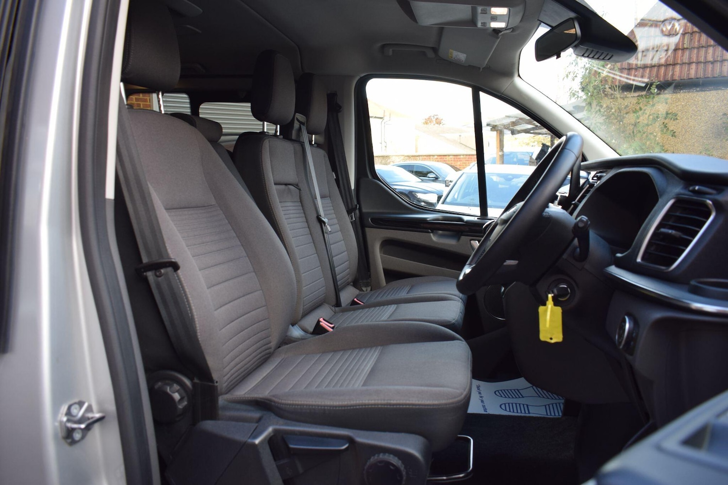Used Ford Tourneo Custom 2023 for sale - 76388288: Photo 7