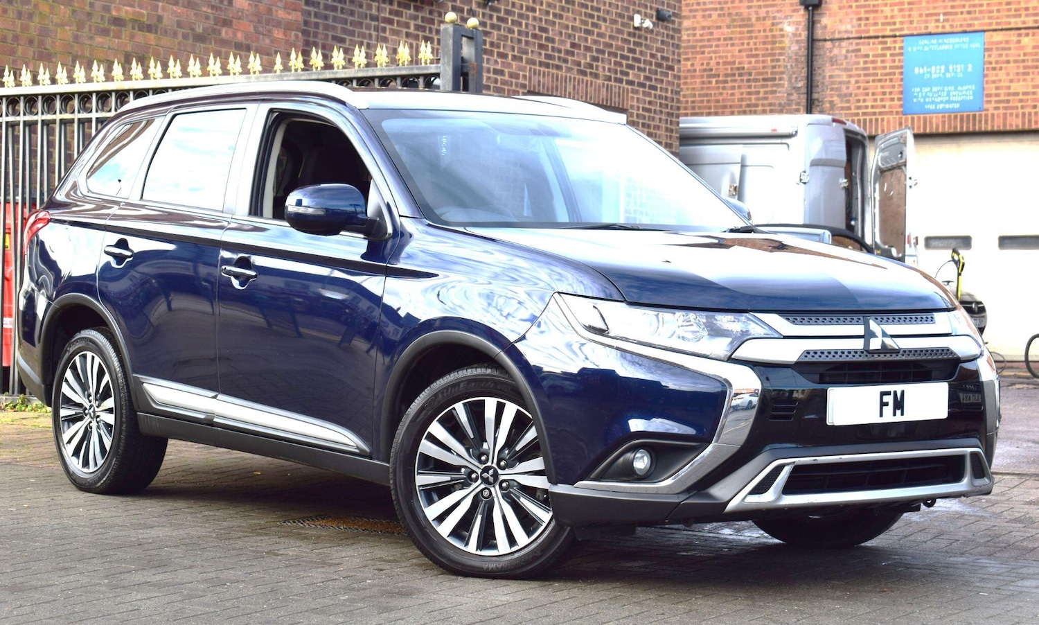Used Mitsubishi Outlander 2020 for sale - 76832584: Photo 1