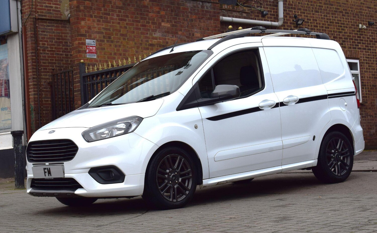 Used Ford Transit Courier for sale - 77807838: Photo 10