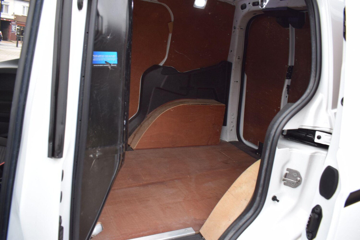 Used Ford Transit Courier for sale - 77807838: Photo 27