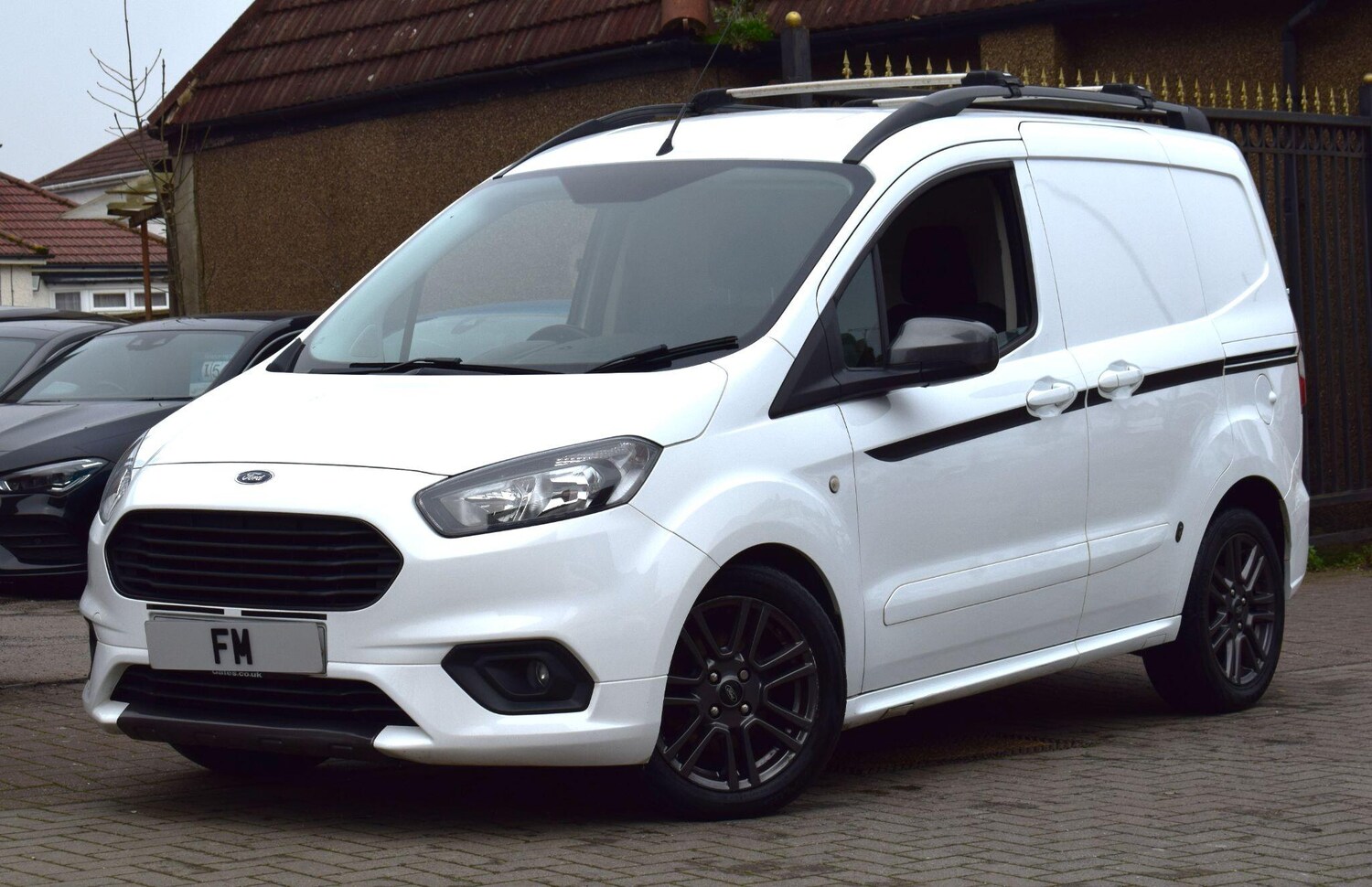 Used Ford Transit Courier for sale - 77807838: Photo 3
