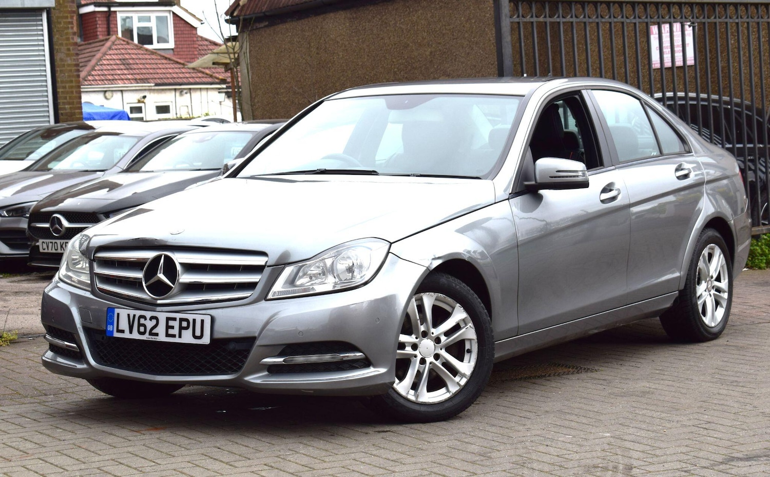 Used Mercedes-Benz C Class for sale - 78136230: Photo 3