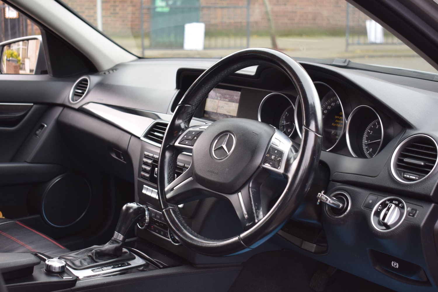 Used Mercedes-Benz C Class for sale - 78136230: Photo 4