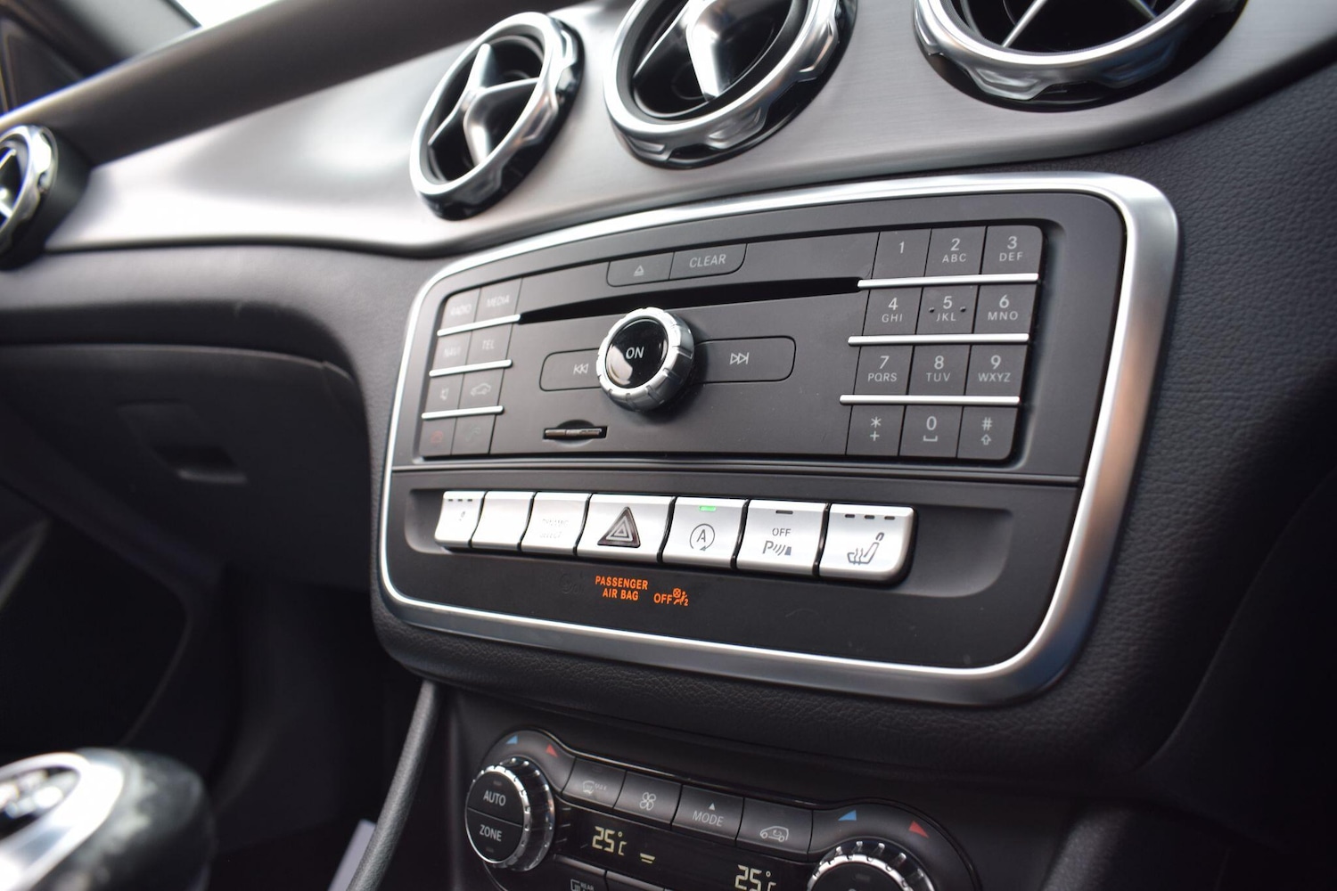 Used Mercedes-Benz GLA 2019 for sale - 77633169: Photo 31