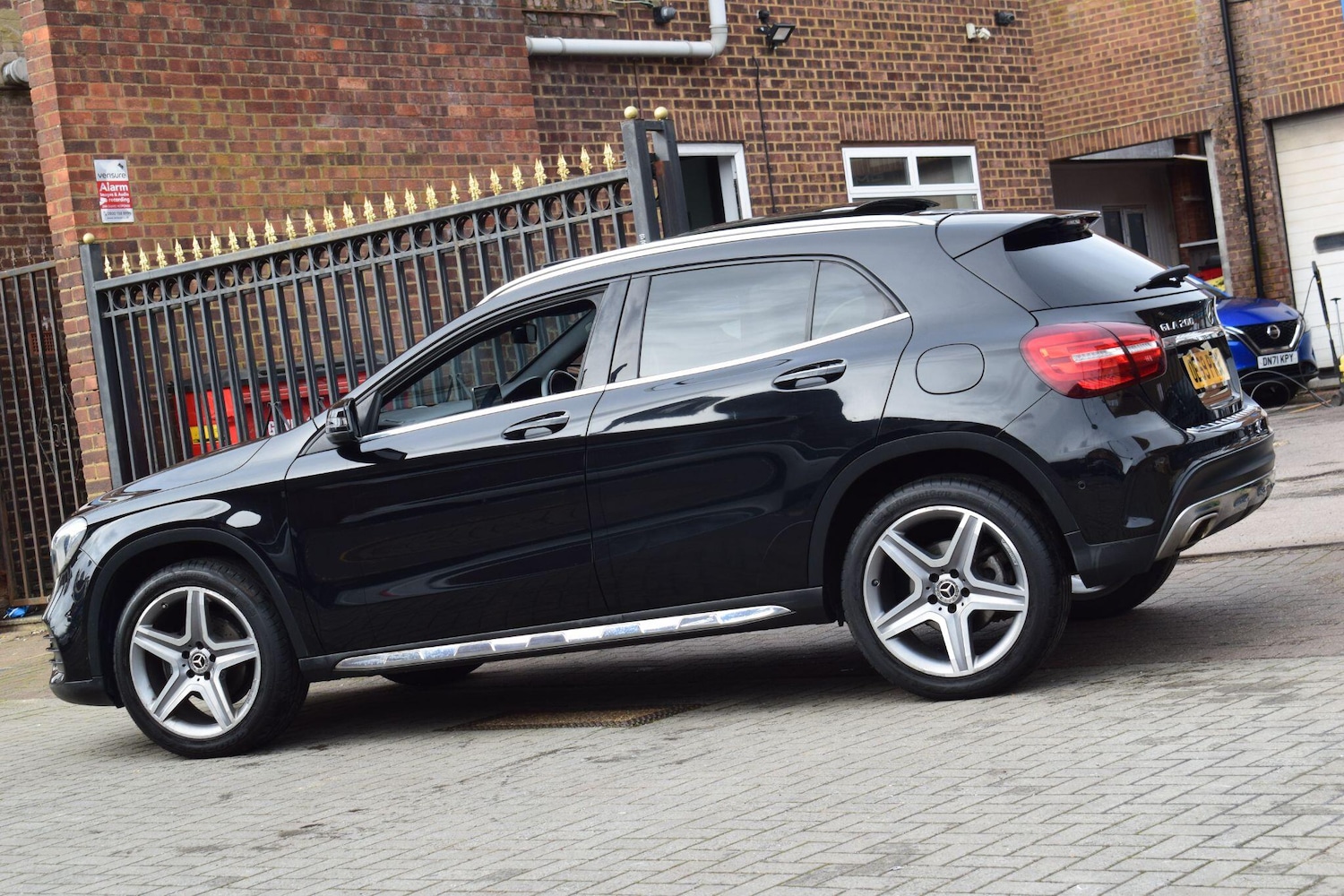 Used Mercedes-Benz GLA 2019 for sale - 77633169: Photo 38