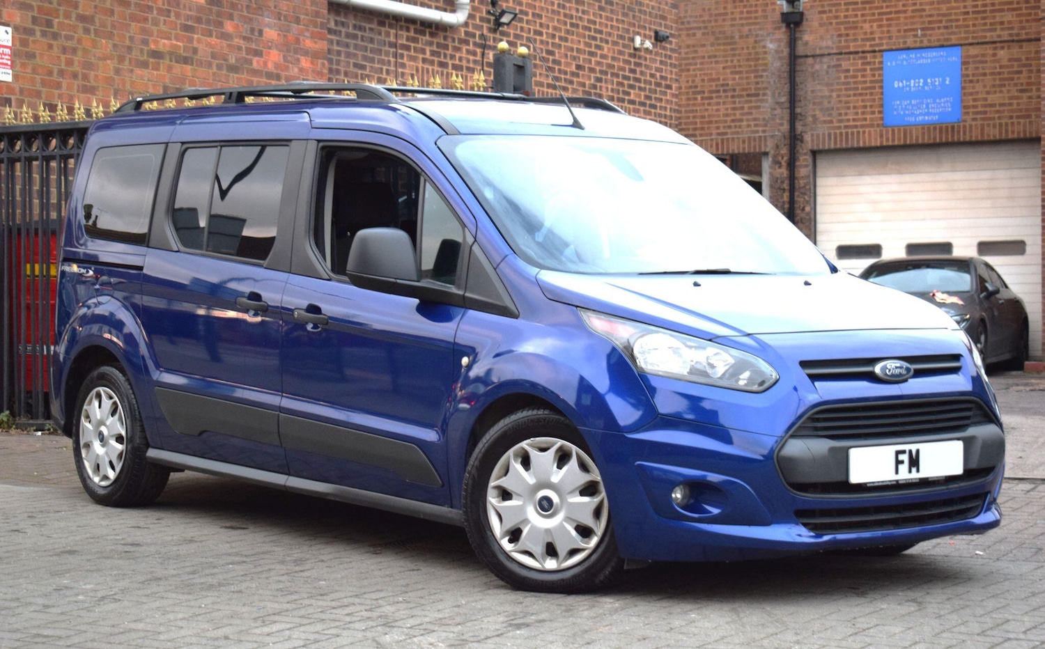 Used Ford Grand Tourneo Connect 2018 for sale - 77057373: Photo 23