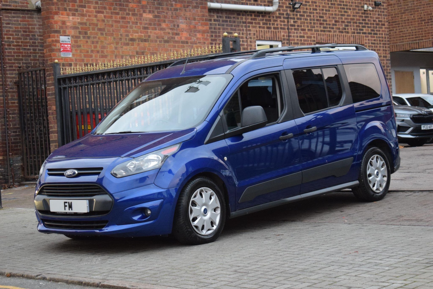 Used Ford Grand Tourneo Connect 2018 for sale - 77057373: Photo 29