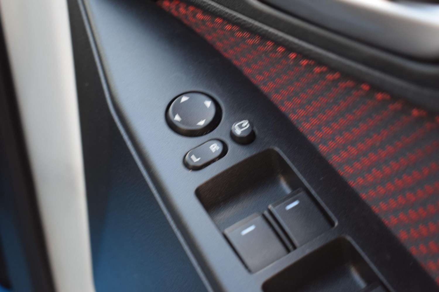 Used Mazda Mazda3 2009 for sale - 76585201: Photo 30