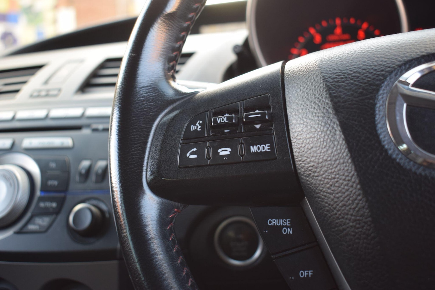 Used Mazda Mazda3 2009 for sale - 76585201: Photo 35