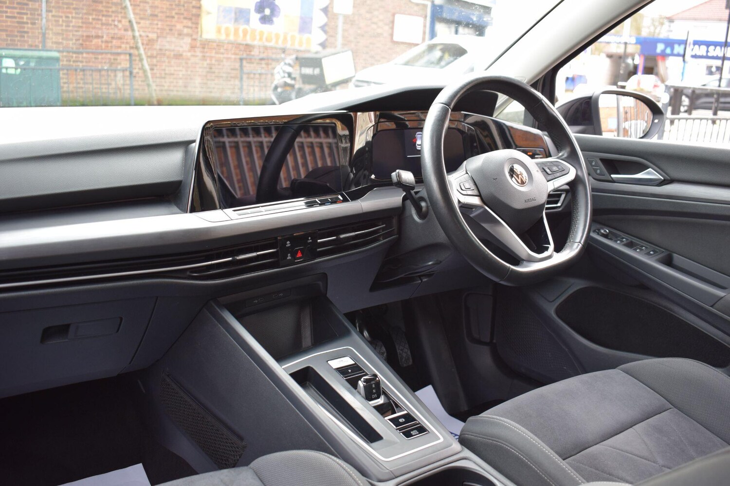 Used Volkswagen Golf 2022 for sale - 77586679: Photo 16