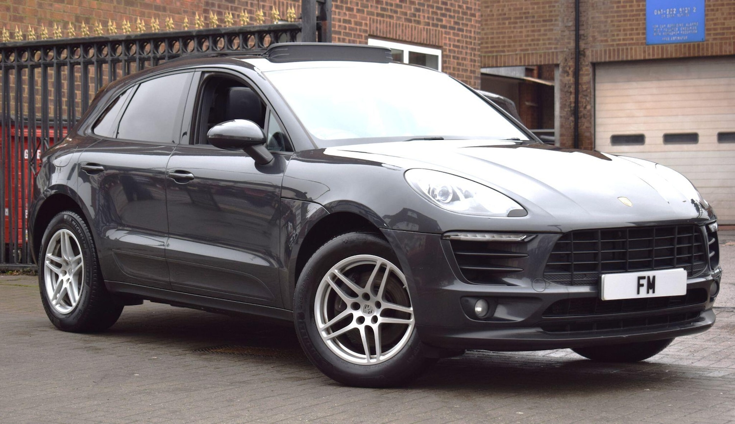Used Porsche Macan 2017 for sale - 77253956: Photo 20