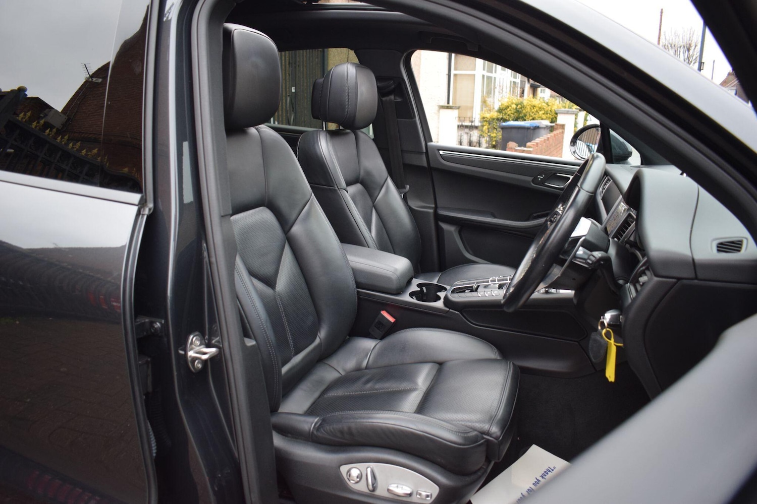 Used Porsche Macan 2017 for sale - 77253956: Photo 30