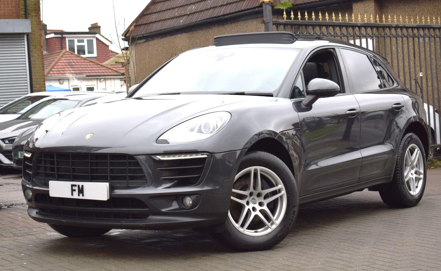 Used Porsche Macan 2017 for sale - 77253956: Photo 4