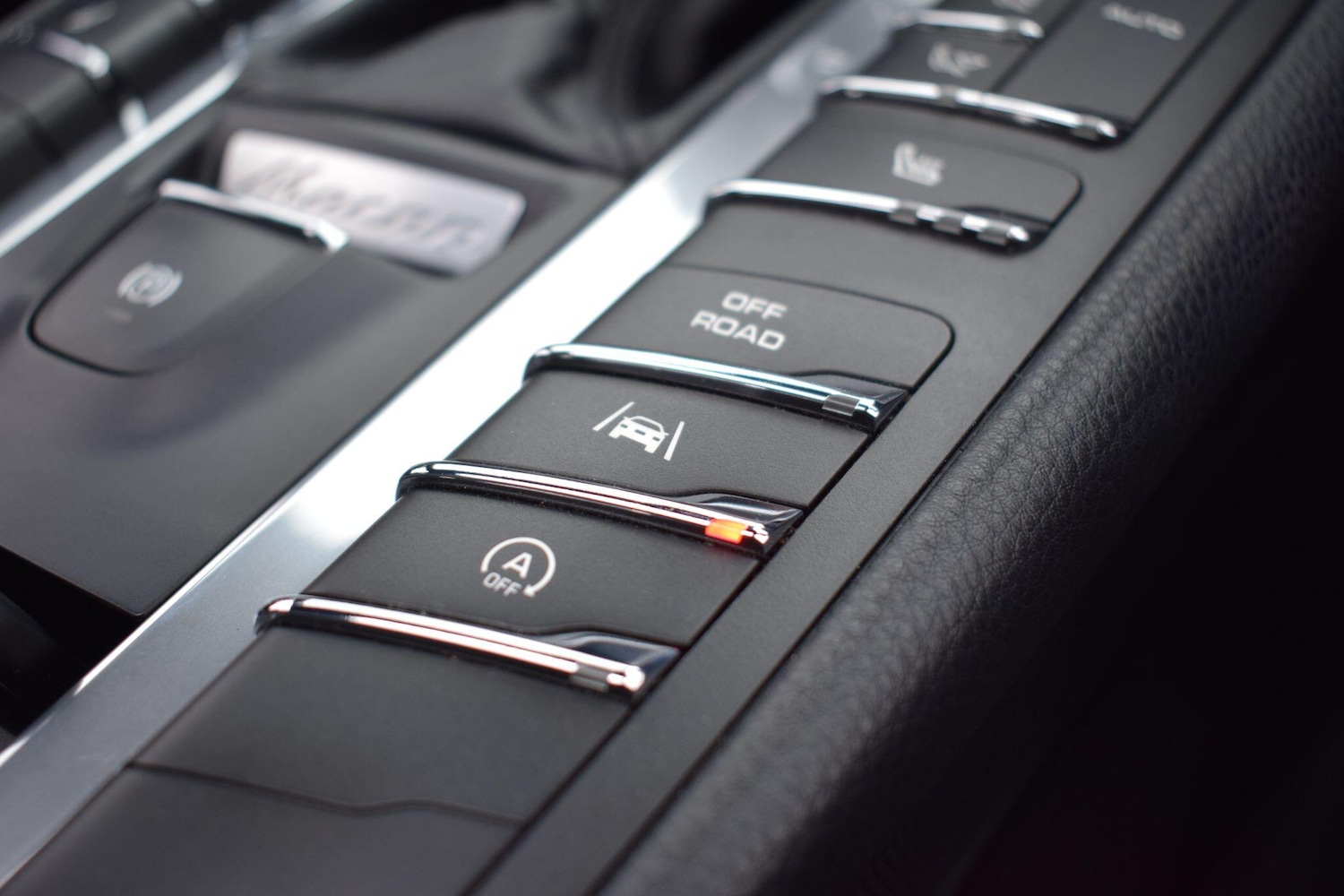 Used Porsche Macan 2017 for sale - 77253956: Photo 40