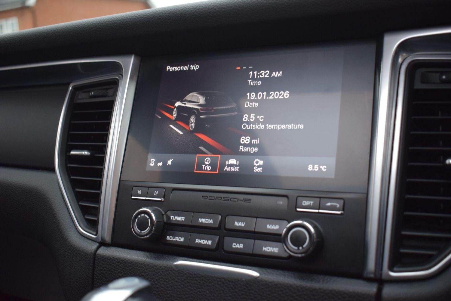 Used Porsche Macan 2017 for sale - 77253956: Photo 47