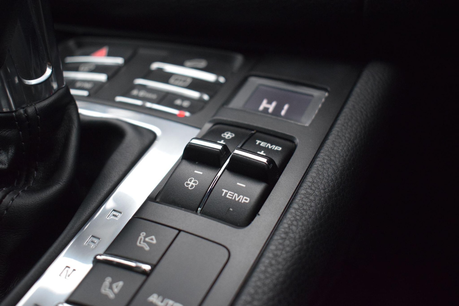 Used Porsche Macan 2017 for sale - 77253956: Photo 60