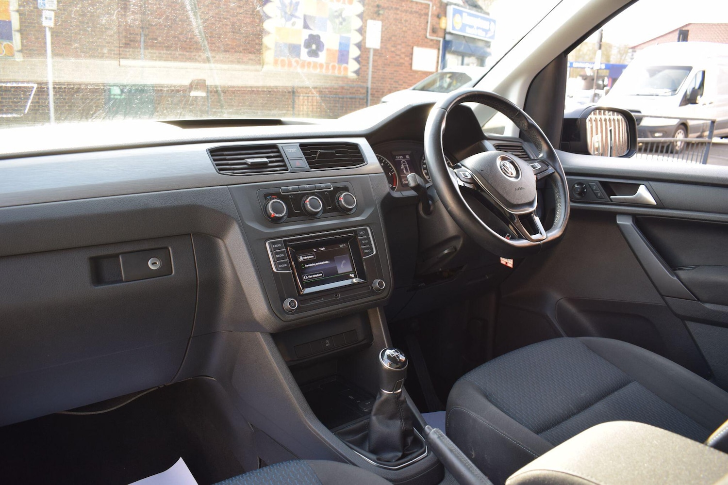 Used Volkswagen Caddy Maxi Life for sale - 77670916: Photo 30