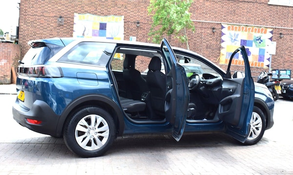 Used Peugeot 5008 2022 for sale - 75781433: Photo 35