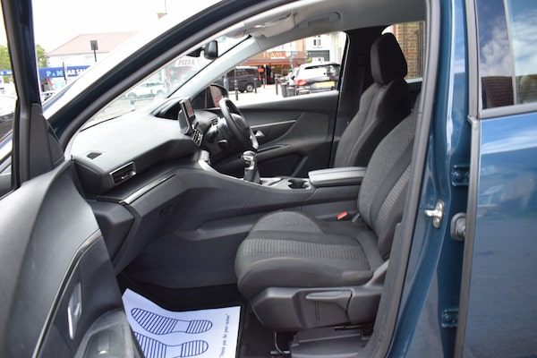 Used Peugeot 5008 2022 for sale - 75781433: Photo 9