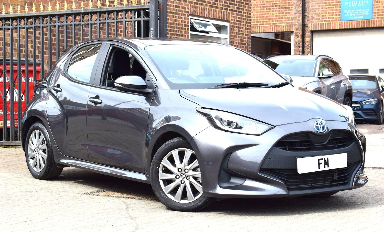 Used Toyota Yaris 2023 for sale - 78185449: Photo 1
