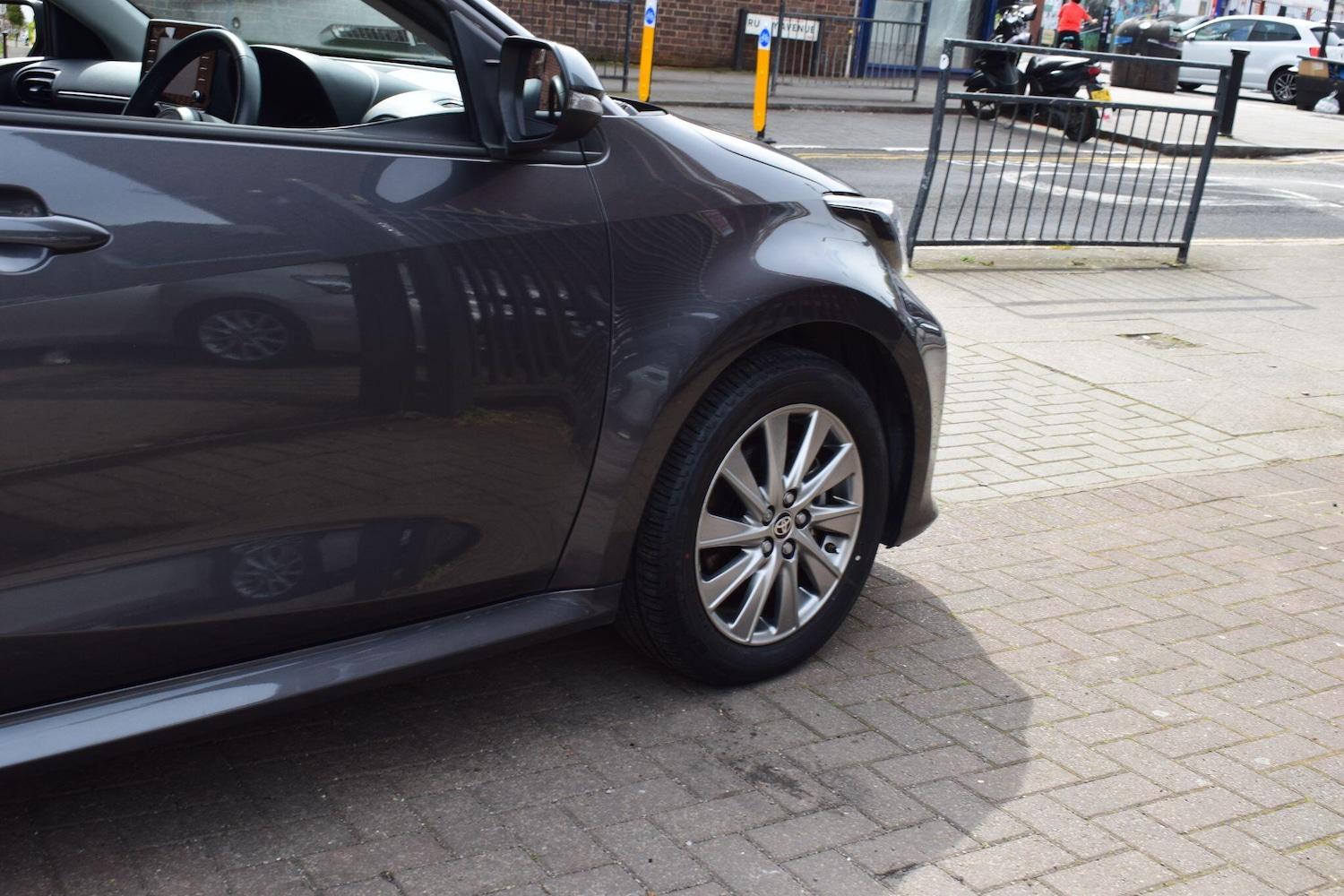 Used Toyota Yaris 2023 for sale - 78185449: Photo 28