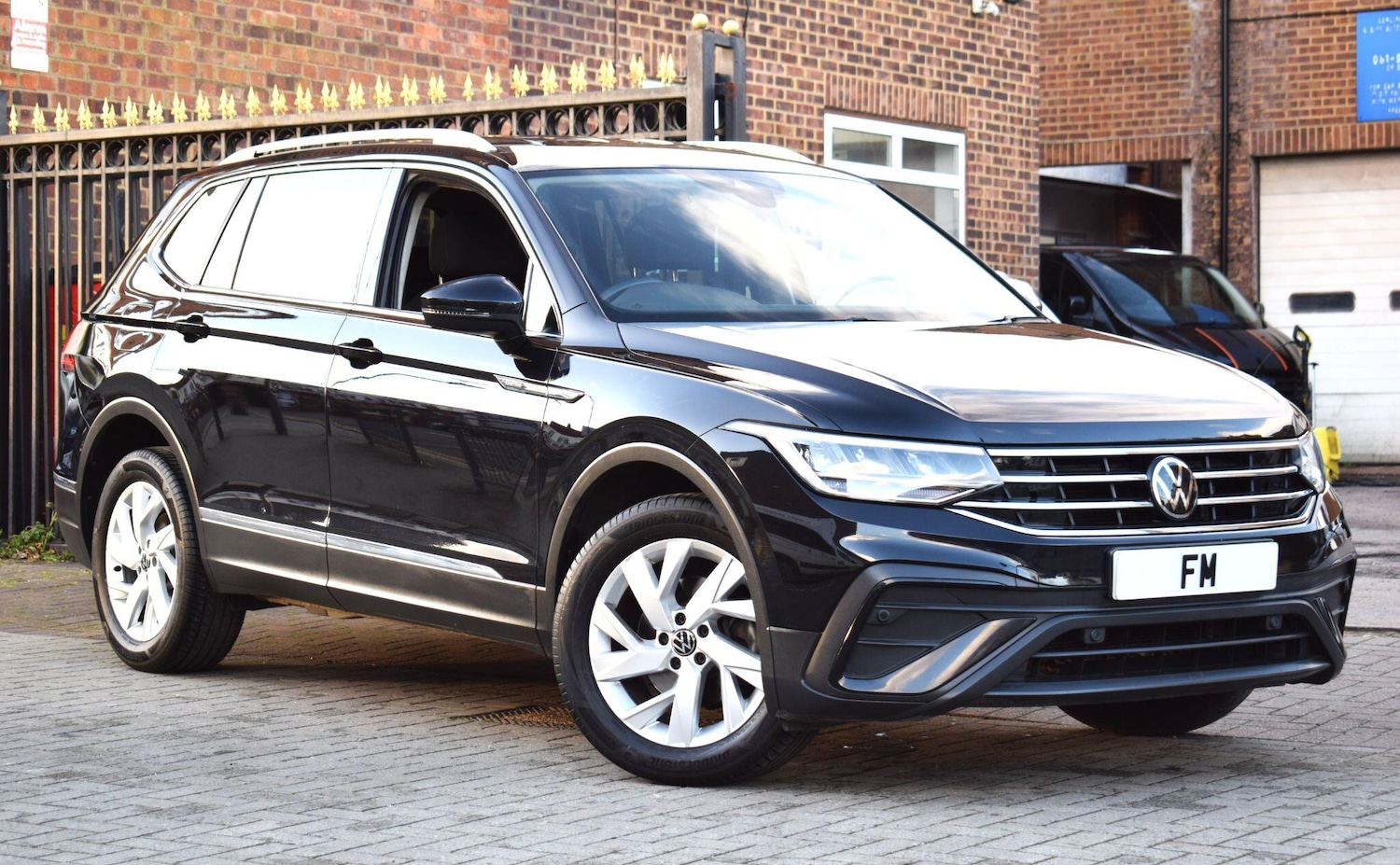 Used Volkswagen Tiguan Allspace 2022 for sale - 76899415: Photo 1