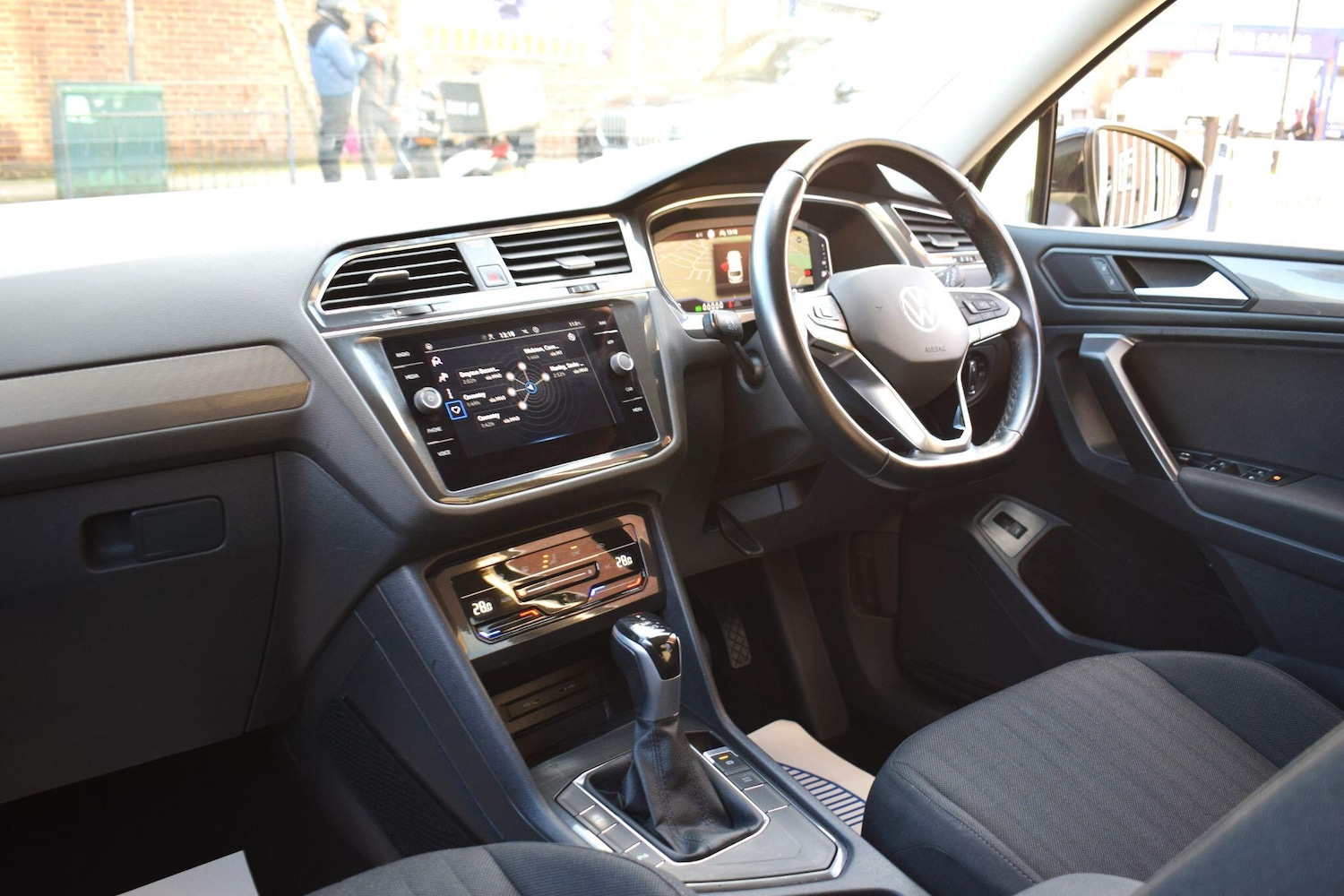 Used Volkswagen Tiguan Allspace 2022 for sale - 76899415: Photo 2