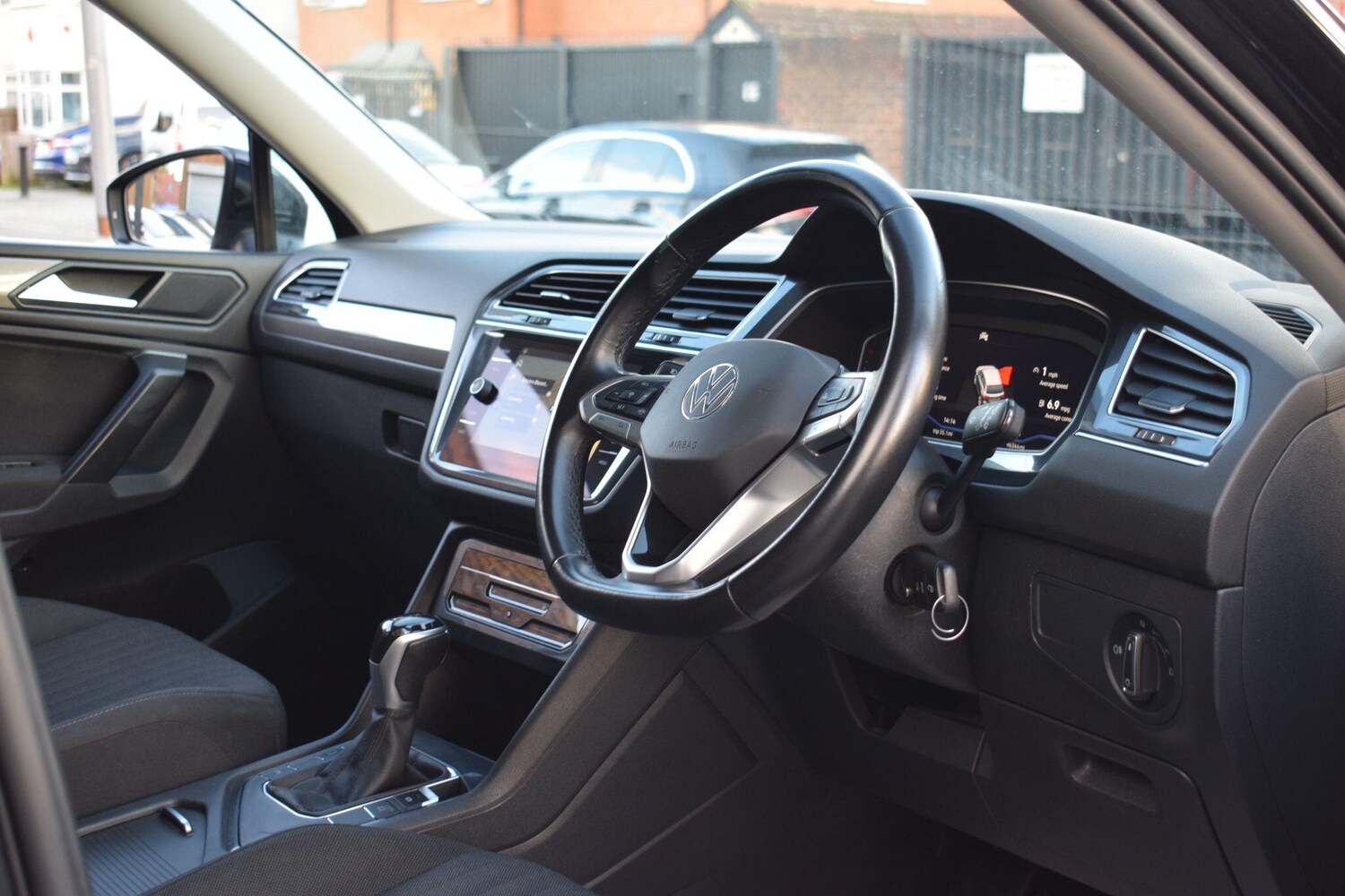 Used Volkswagen Tiguan Allspace 2022 for sale - 76899415: Photo 55