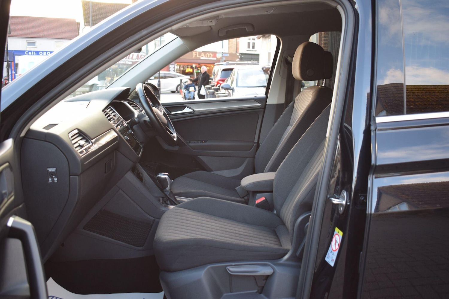 Used Volkswagen Tiguan Allspace 2022 for sale - 76899415: Photo 63