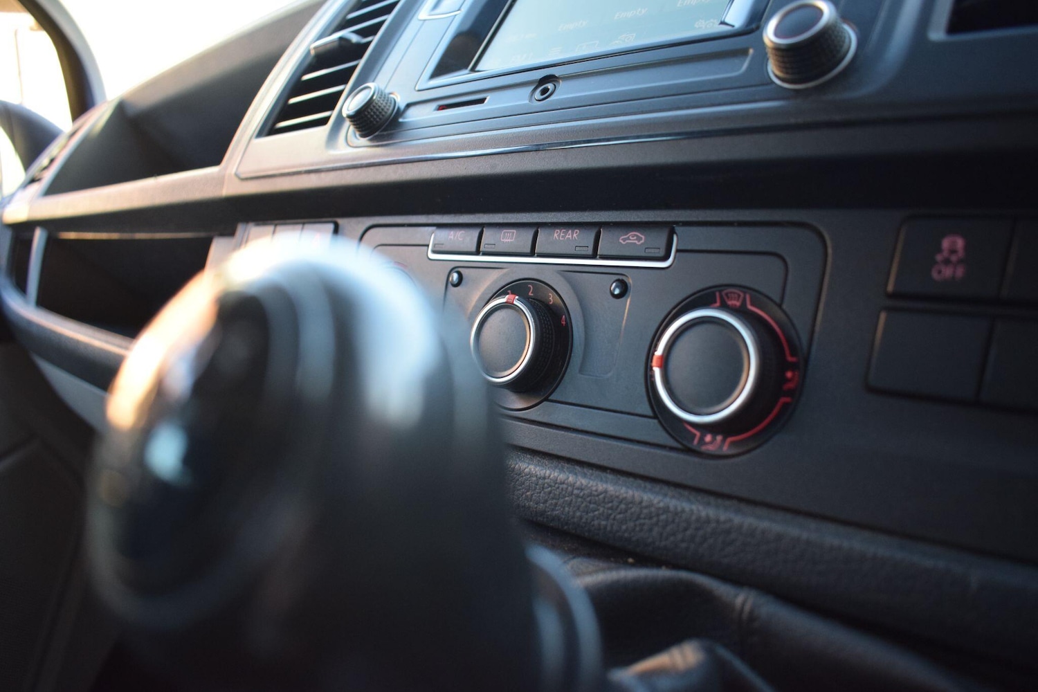 Used Volkswagen Transporter Shuttle 2019 for sale - 77783361: Photo 15