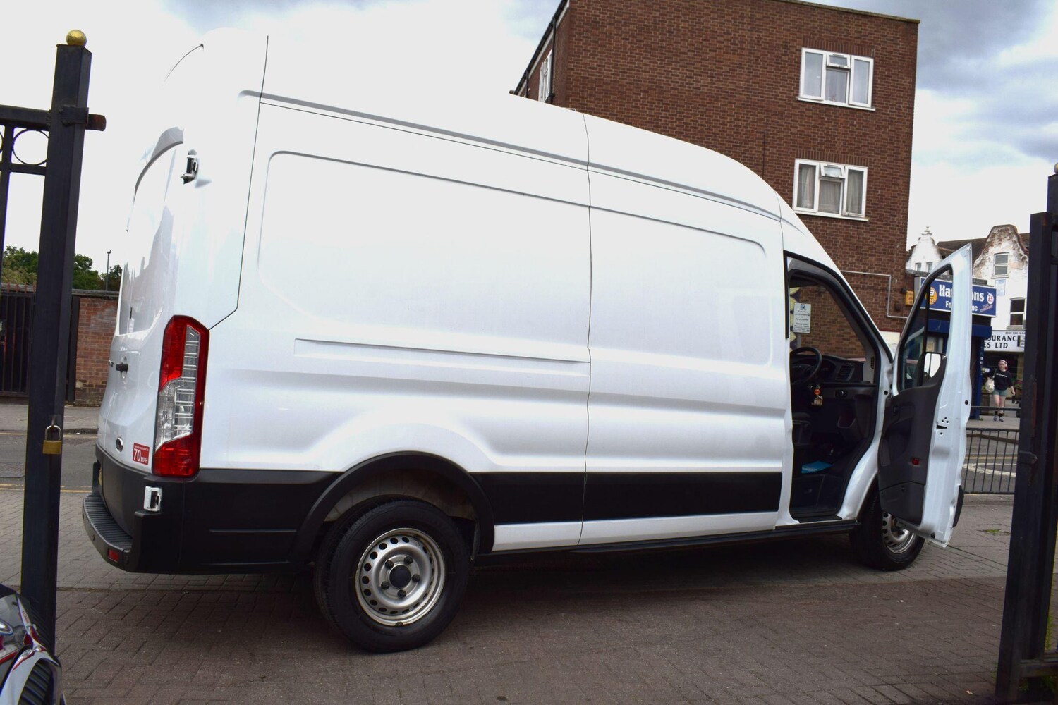 Vehicle 29