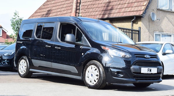 Used Ford Grand Tourneo Connect 2018 for sale - 75646553: Photo 23