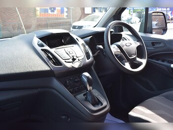Used Ford Grand Tourneo Connect 2018 for sale - 75646553: Photo