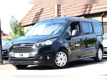Used Ford Grand Tourneo Connect 2018 for sale - 75646553: Photo