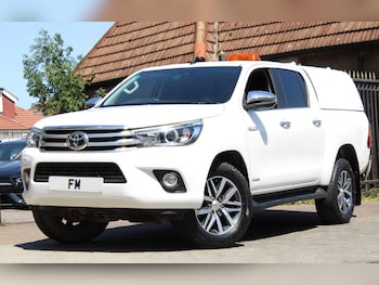 Used Toyota Hilux 2019 for sale - 79269039: Photo
