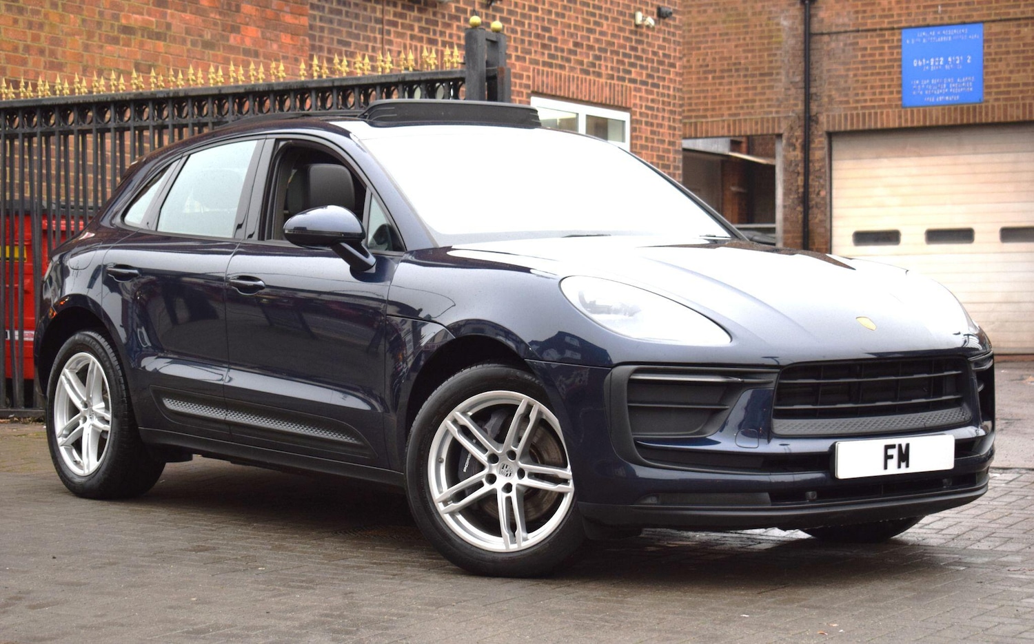 Used Porsche Macan 2022 for sale - 77143762: Photo 21