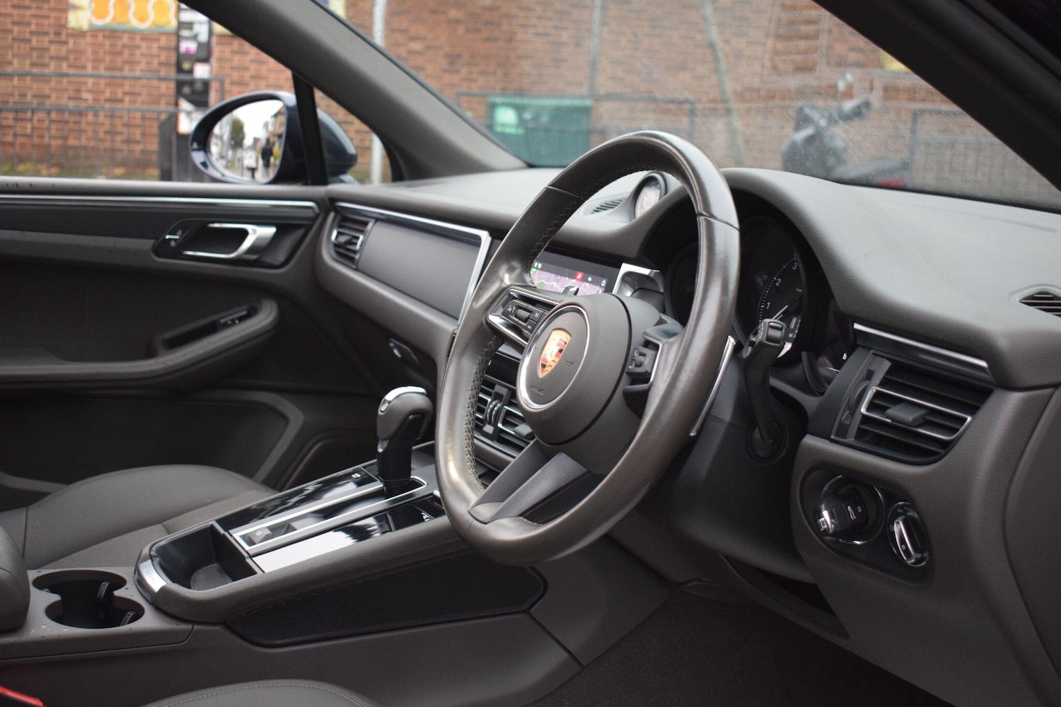 Used Porsche Macan 2022 for sale - 77143762: Photo 5